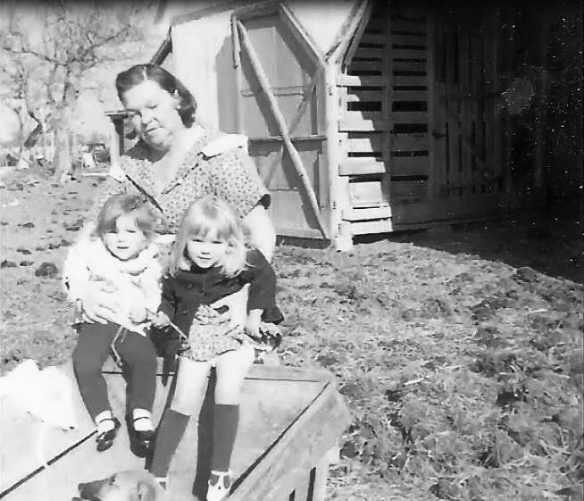 Gertrude Clifton, Sherry Clifton, and Cindy Clifton Davis